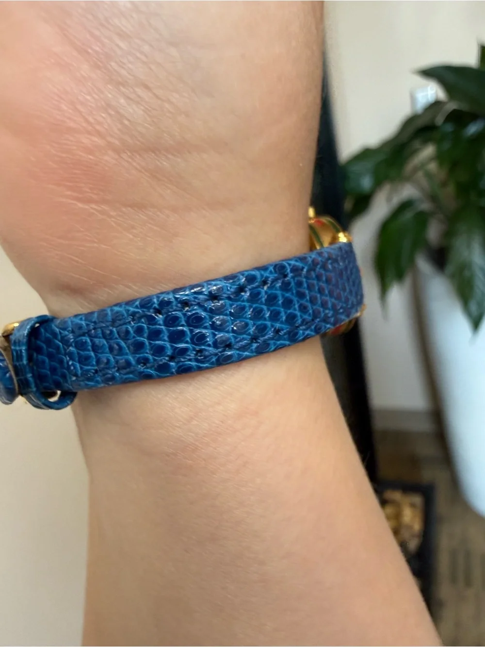 Gucci Blue Lizard Leather Watch with sherry line gold face 10mm